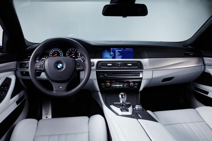 Салон BMW M5 F10
